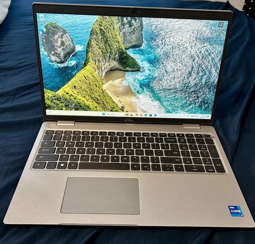 Dell Precision 3560 15.6" HD i7-1165G7 16GB 512GB NVMe